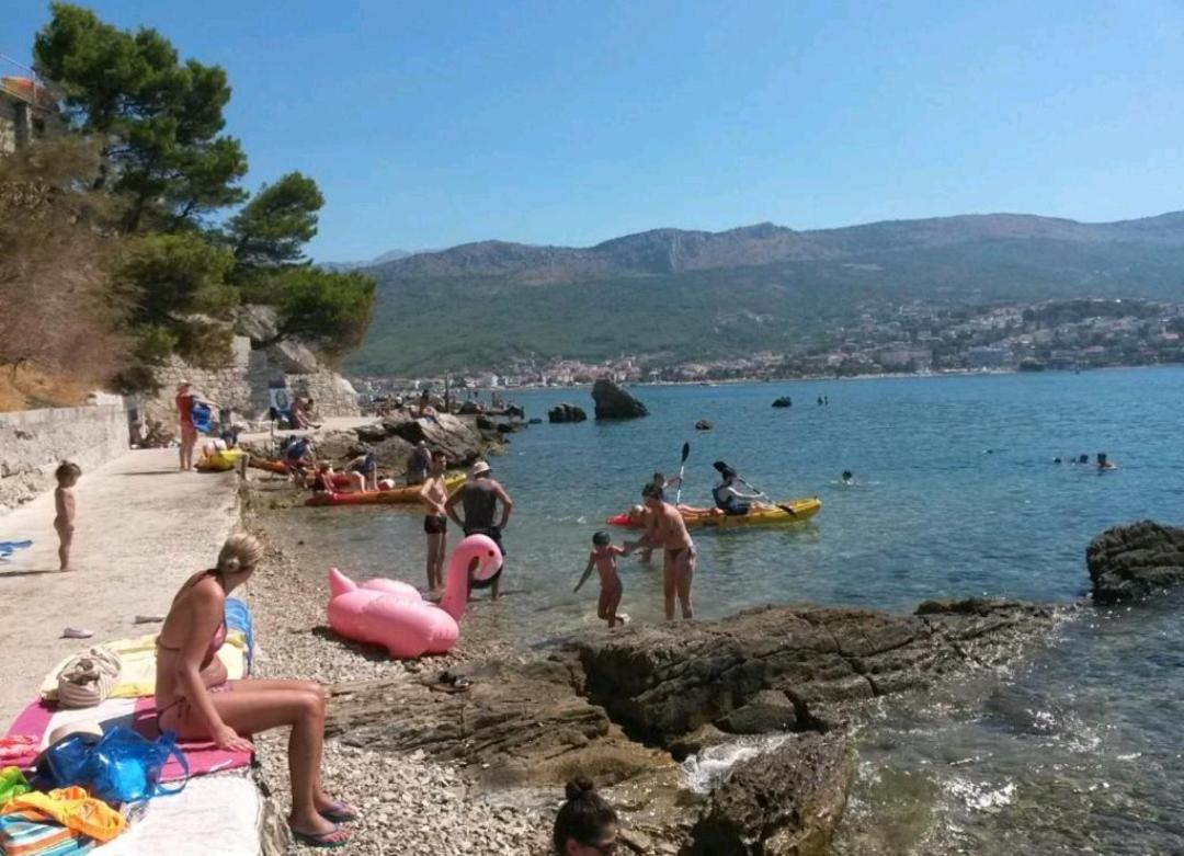 Apartment Tropic Stobrec Split Dış mekan fotoğraf